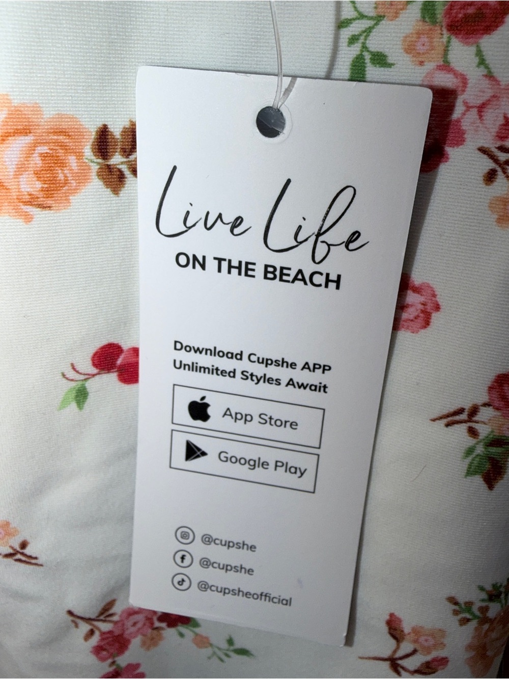 NEW Swimsuit Large Floral White One-Piece with Sweetheart Neckline 🌺 - Picture 6 of 8